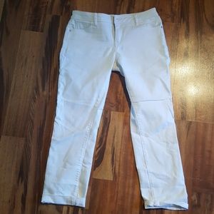 Vera Wang roll cuff Capri sz6